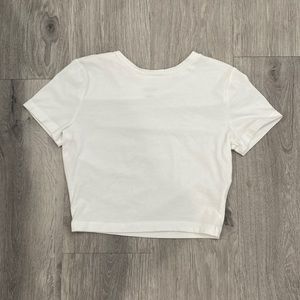 Wild Fable cropped, white basic tee